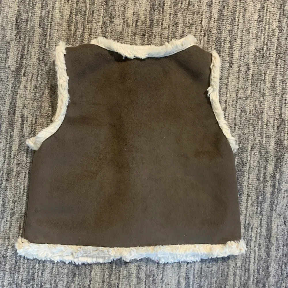GAP style vest
